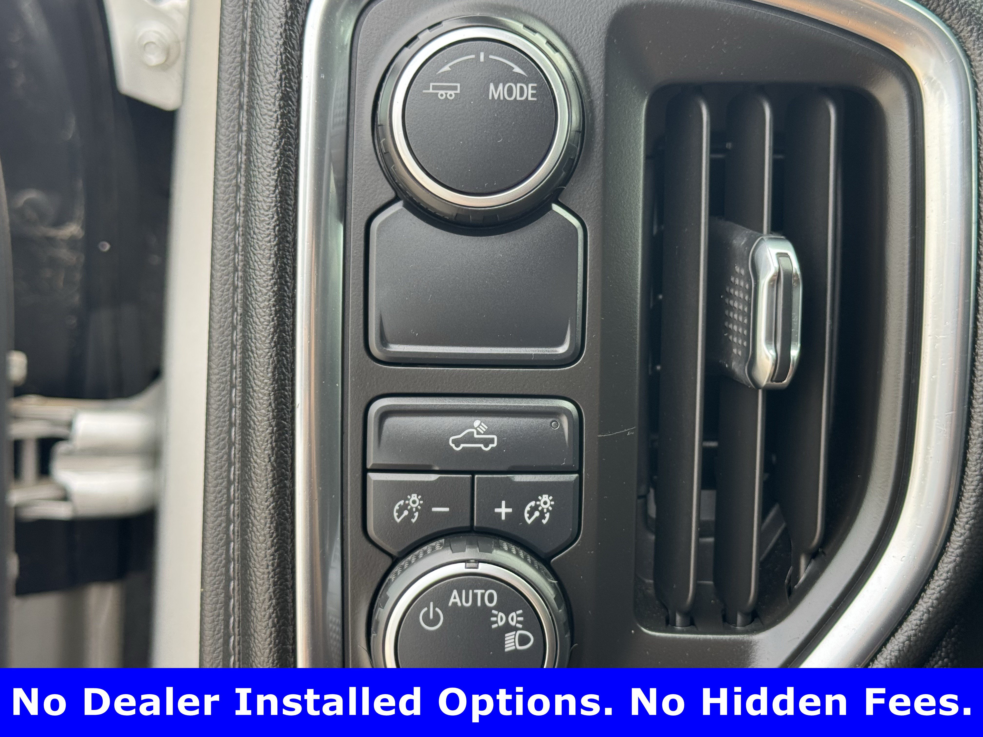 Used 2020 Chevrolet Silverado 1500 LT w/ Texas Edition RWD image 20