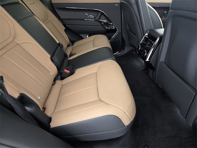 New 2026 Land Rover Range Rover Sport Dynamic SE image 17