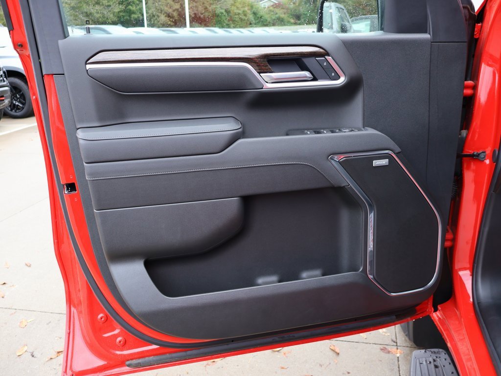 New 2025 GMC Sierra 1500 Elevation w/ Elevation Premium Package image 11