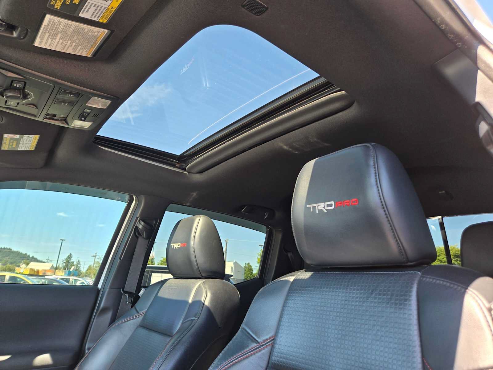 Used 2019 Toyota Tacoma TRD Pro AWD/4WD image 25