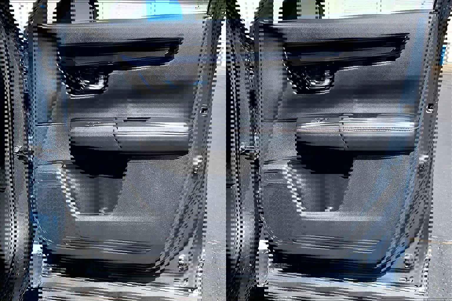 Used 2023 Honda CR-V Sport Touring image 26