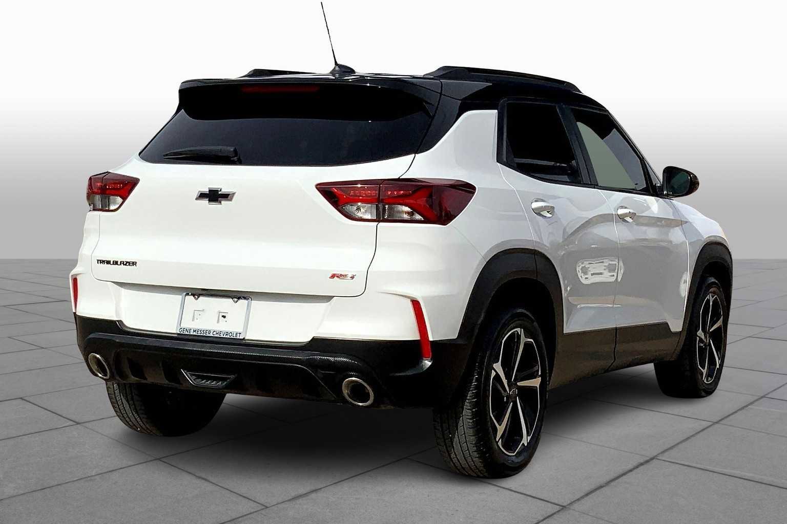 Used 2023 Chevrolet TrailBlazer RS image 12