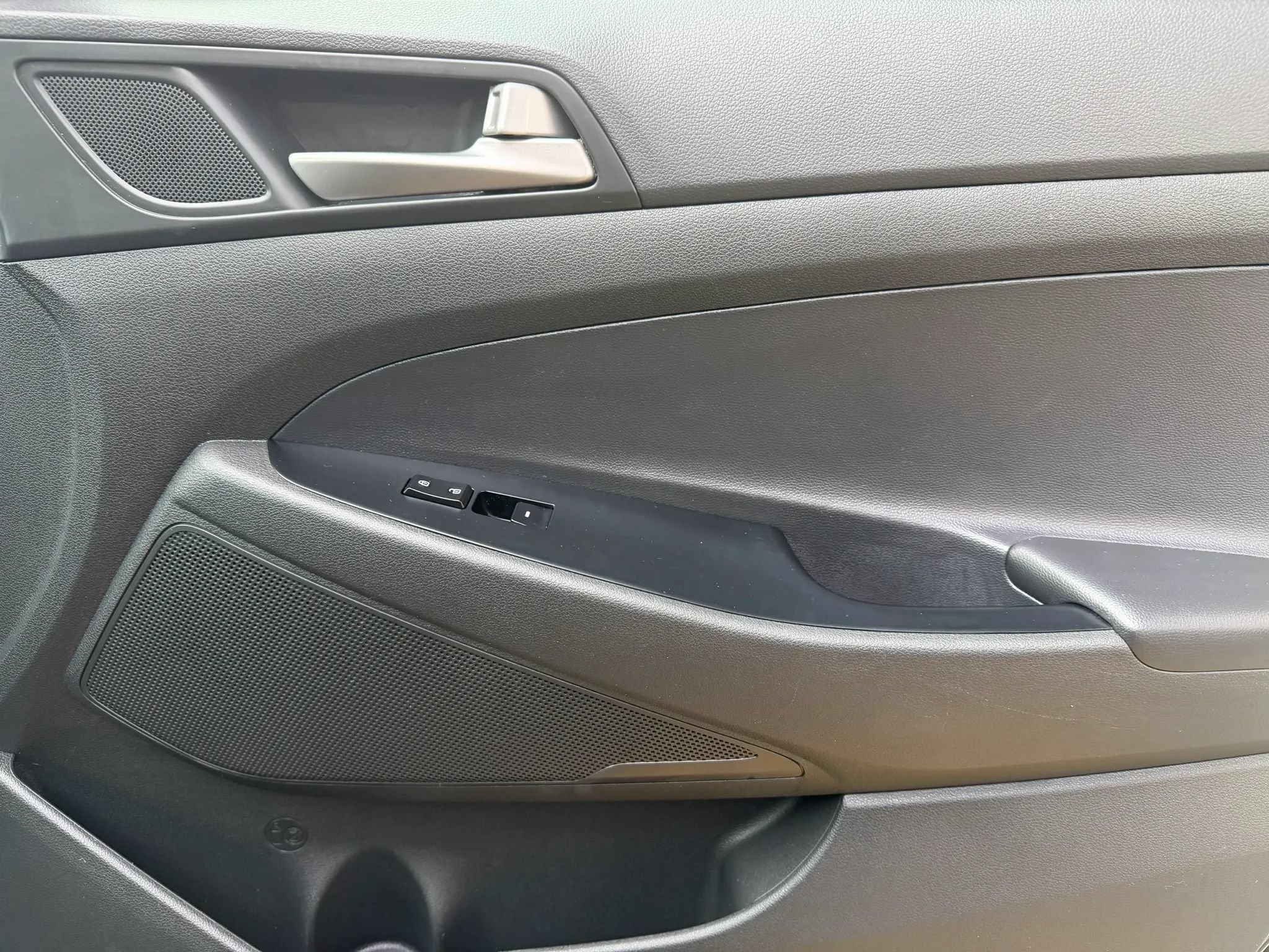 Used 2018 Hyundai Tucson Value FWD image 13