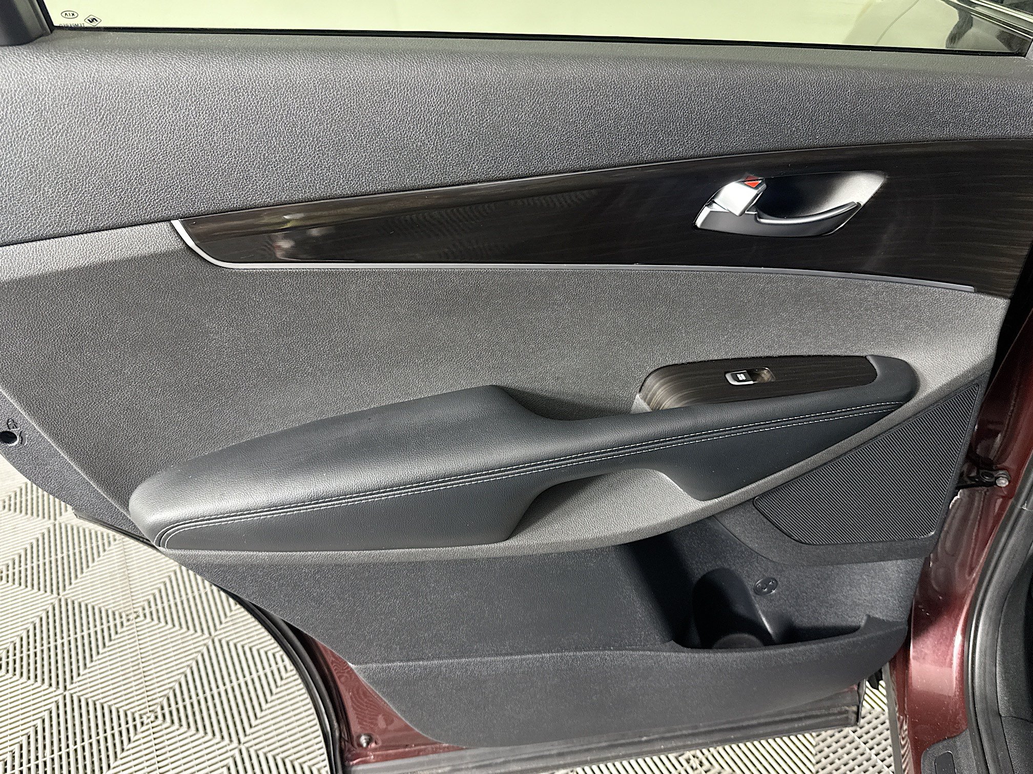 Used 2019 Kia Sorento EX FWD image 24