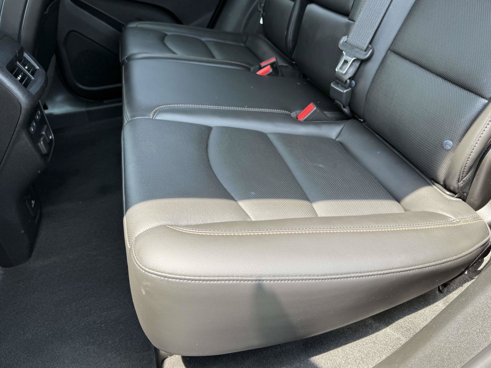 Used 2018 Chevrolet Equinox Premier AWD/4WD image 26
