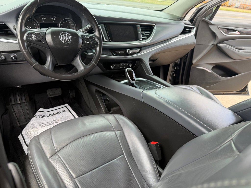 Used 2018 Buick Enclave Essence w/ Trailering Package FWD image 31