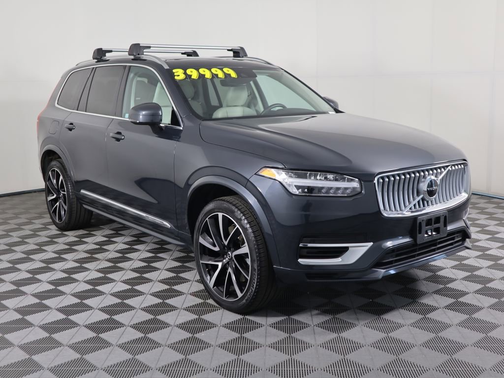 Used 2022 Volvo XC90 T8 Inscription Expression image 3