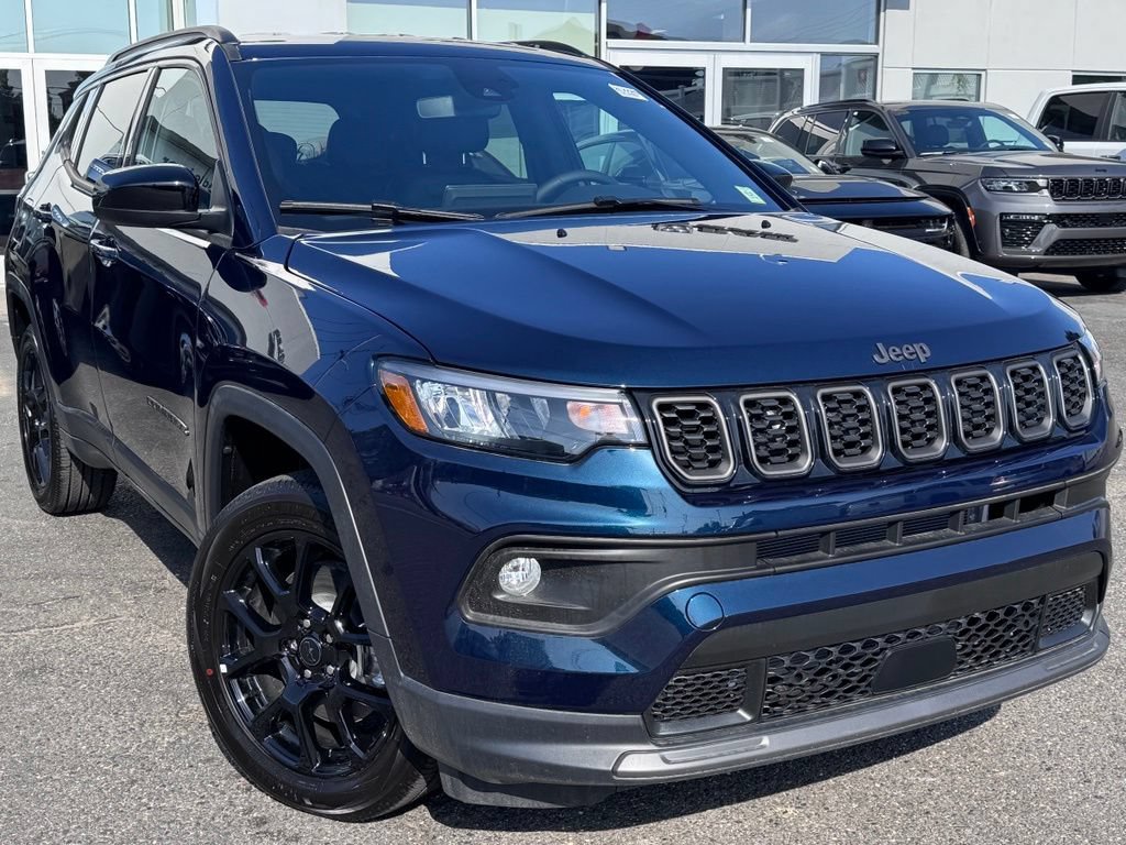 New 2026 Jeep Compass Latitude AWD/4WD image 1