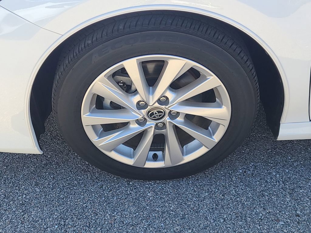 Used 2023 Toyota Camry LE image 13