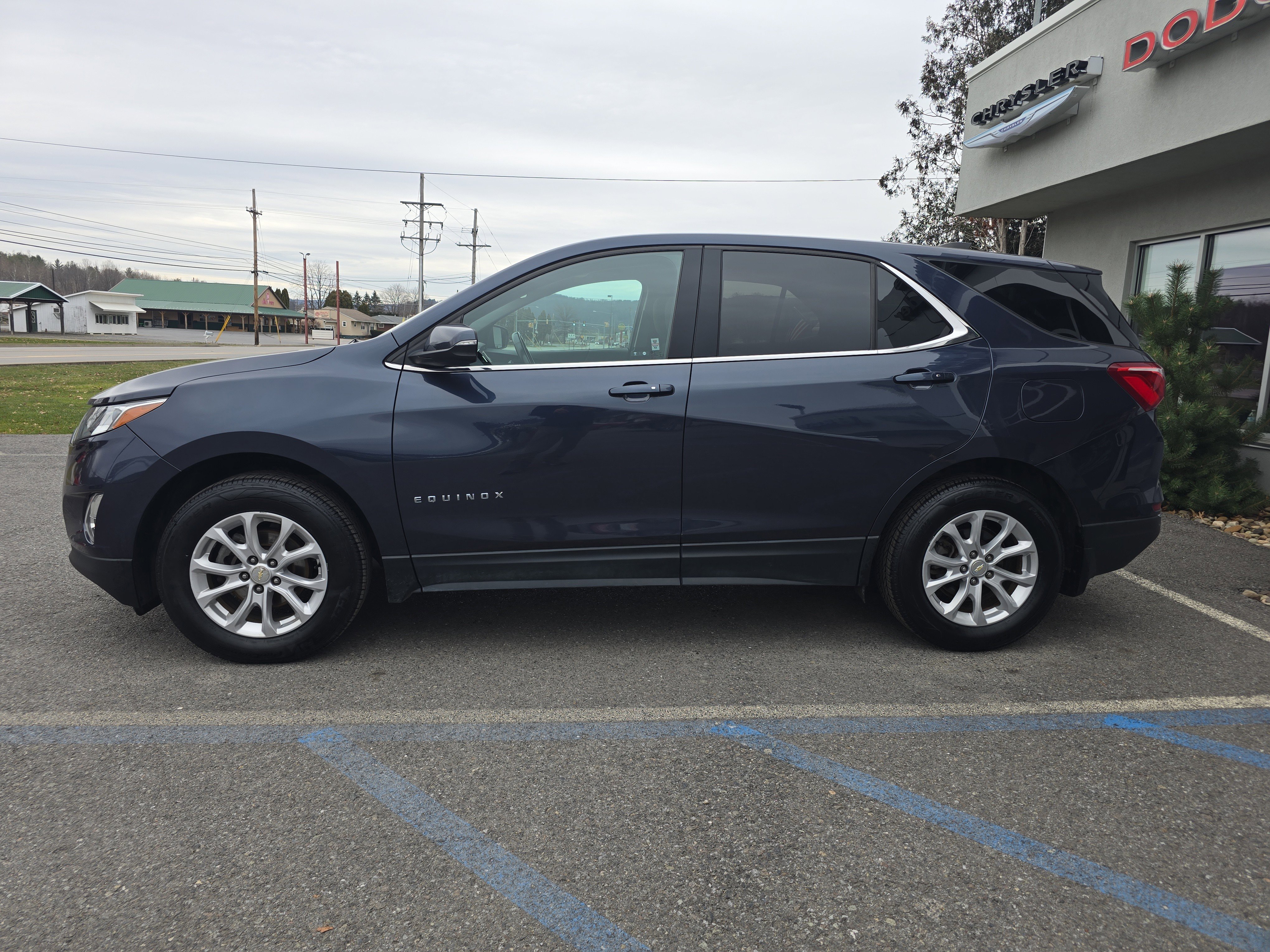 Used 2019 Chevrolet Equinox LT image 7