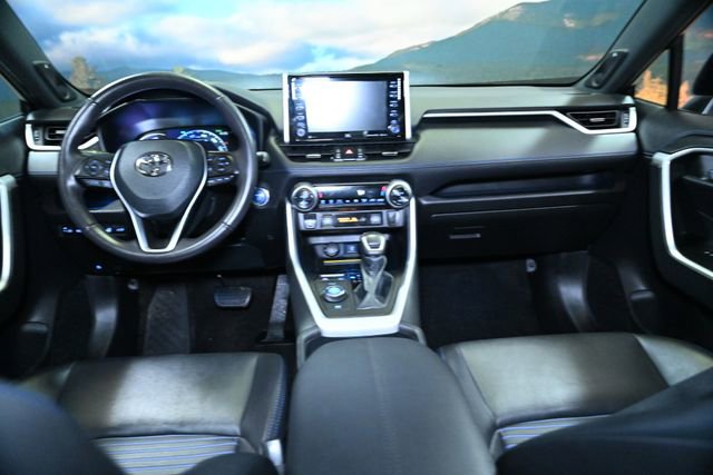 Used 2021 Toyota RAV4 XSE AWD/4WD image 50