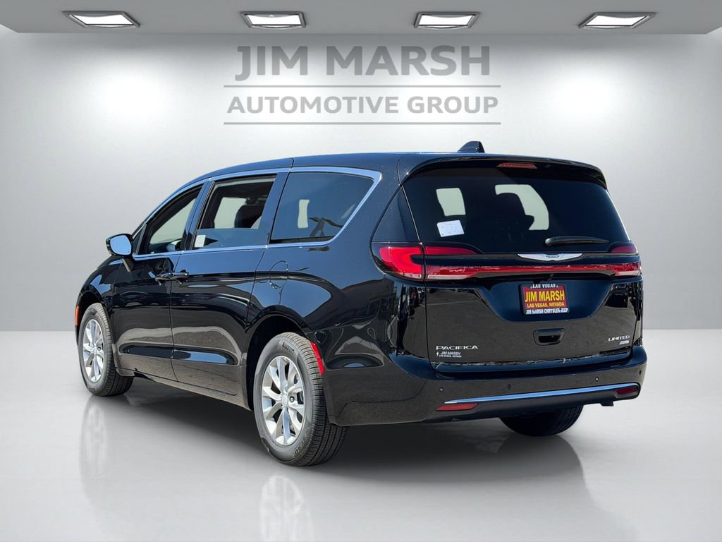 New 2026 Chrysler Pacifica Limited AWD/4WD image 4