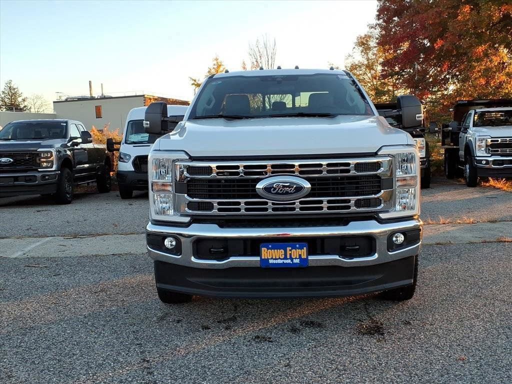 New 2026 Ford F350 XL w/ XL Chrome Package image 2