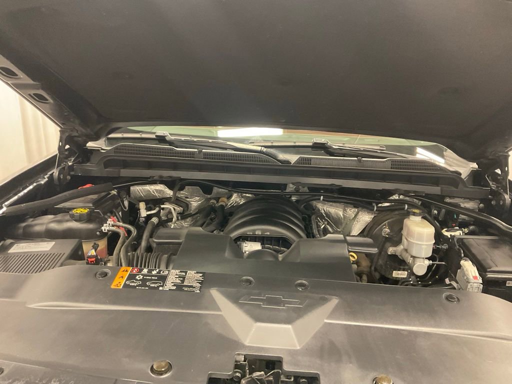 Used 2017 Chevrolet Silverado 1500 High Country AWD/4WD image 37