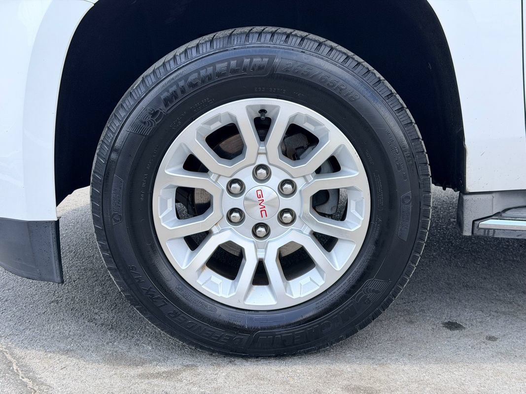 Used 2016 GMC Yukon SLE RWD image 28
