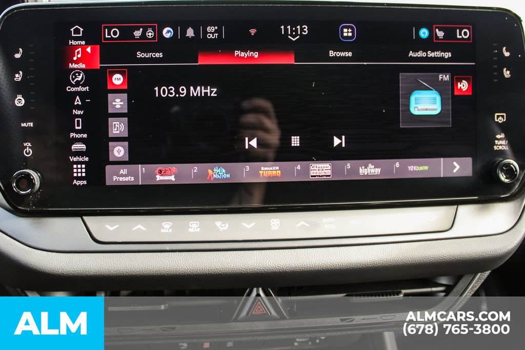 Used 2024 Dodge Charger R/T w/ Plus Group image 35