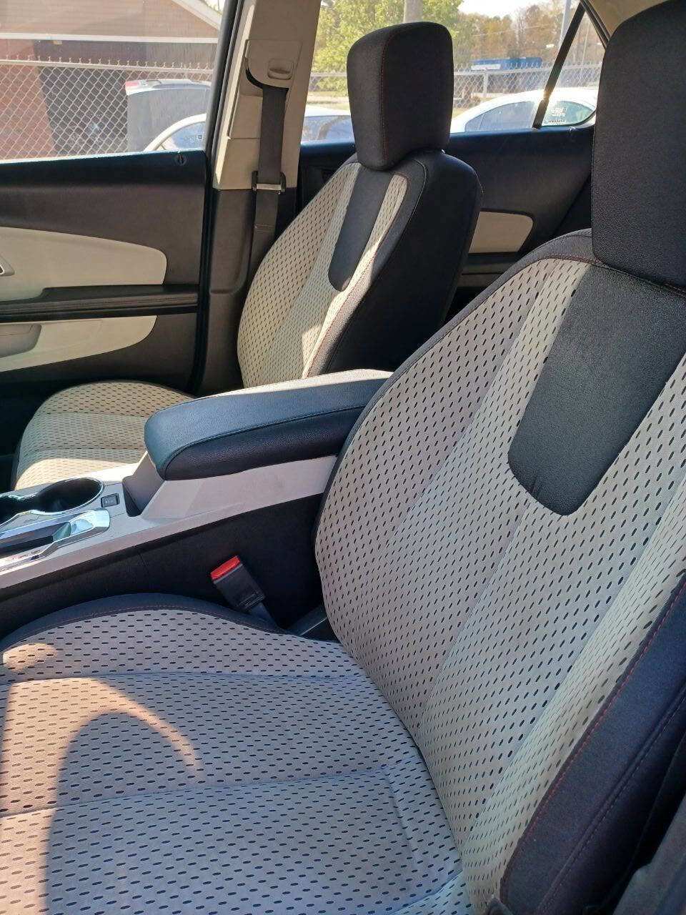 Used 2012 Chevrolet Equinox LS image 7