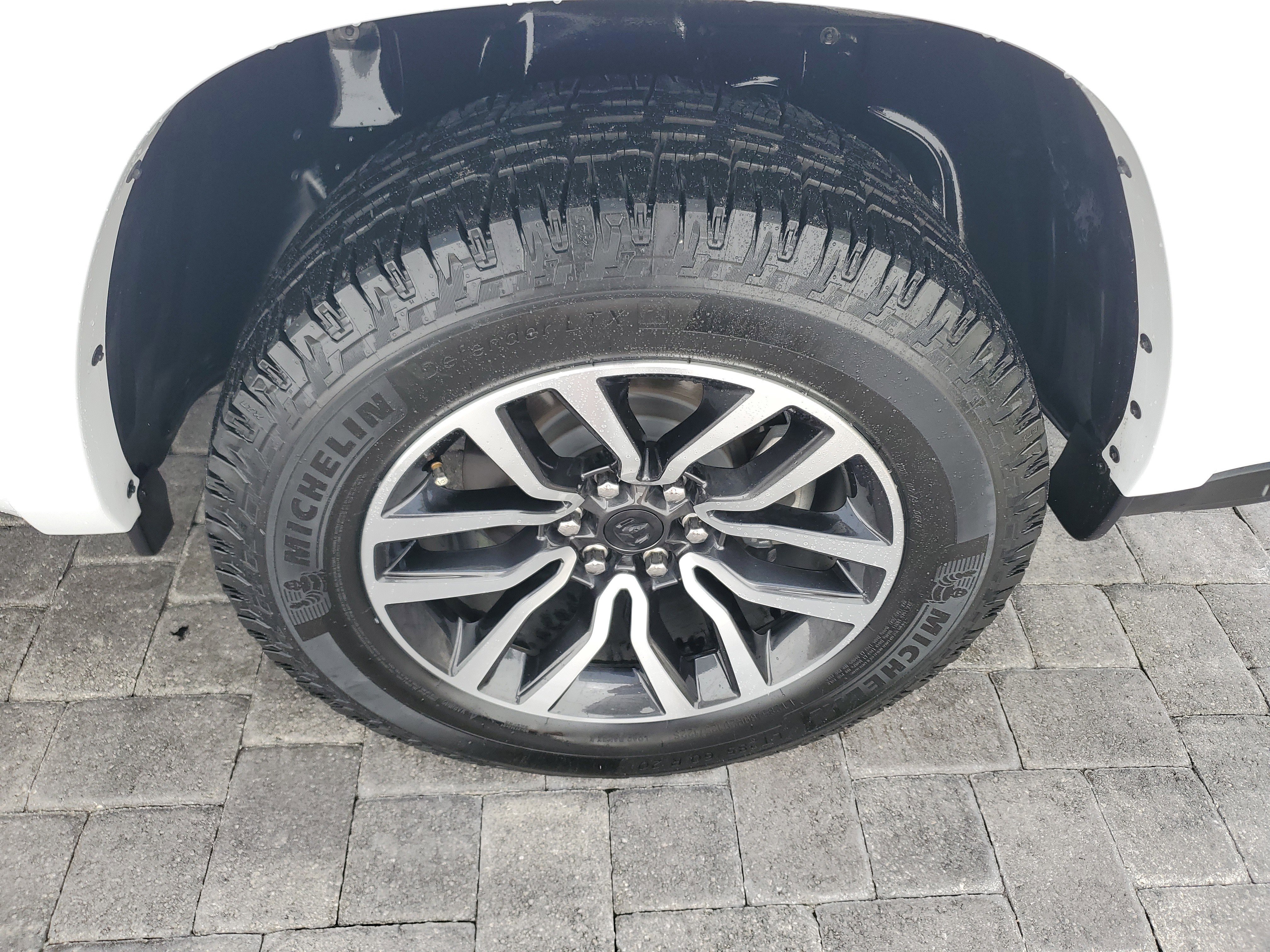 Used 2025 RAM 1500 Limited w/ Bed Utility Group image 7