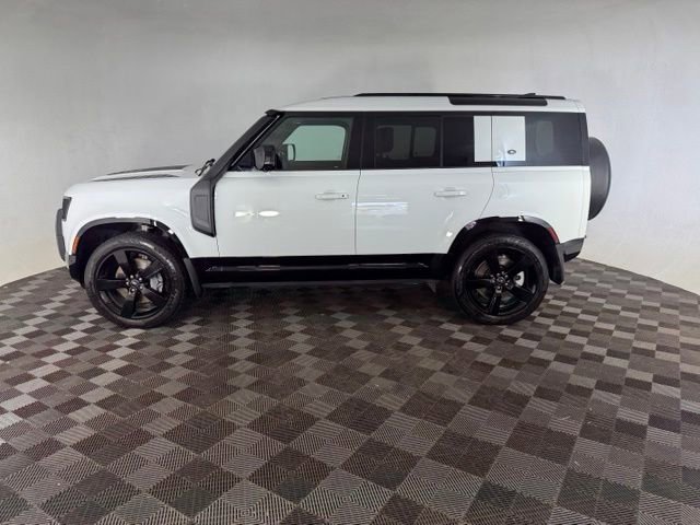 Used 2022 Land Rover Defender 110 X-Dynamic HSE AWD/4WD image 8