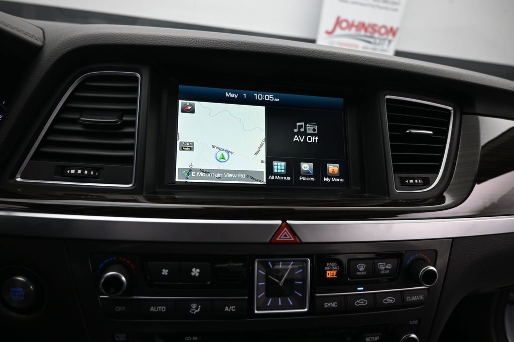 Used 2018 Genesis G80 3.8 RWD image 21