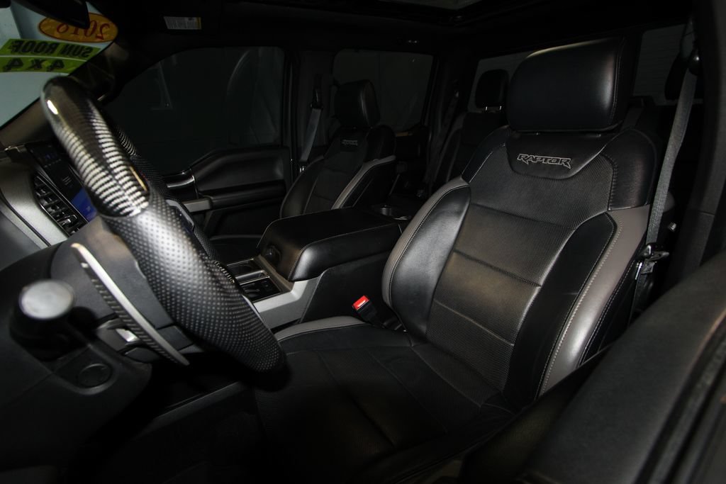 Used 2018 Ford F150 Raptor w/ Equipment Group 802A Luxury AWD/4WD image 4