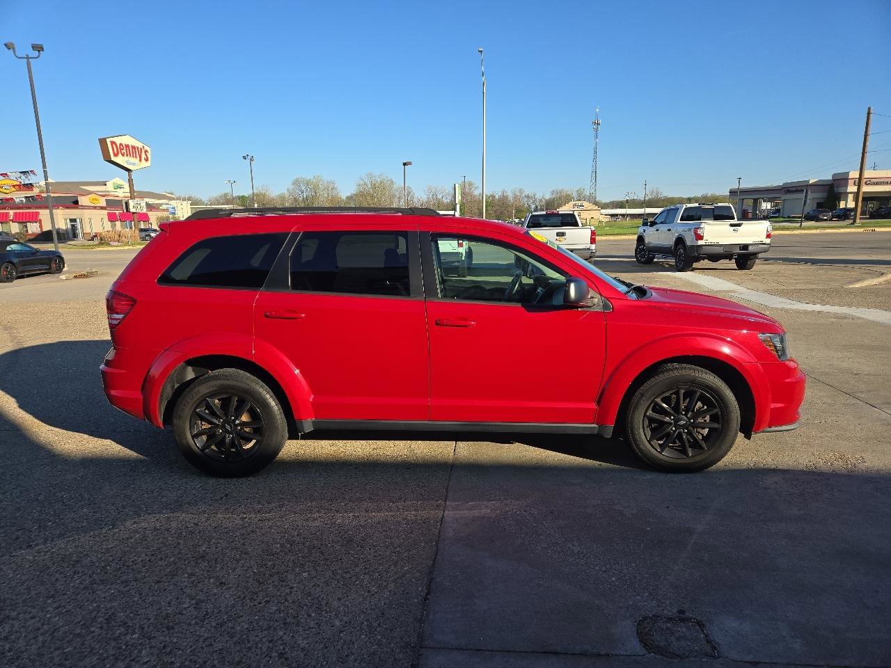 Used 2020 Dodge Journey SE w/ Blacktop Package image 5