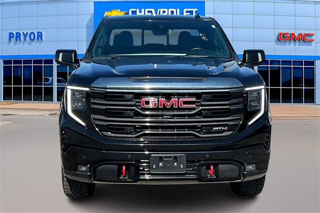 Used 2023 GMC Sierra 1500 AT4 w/ AT4 Preferred Package image 2