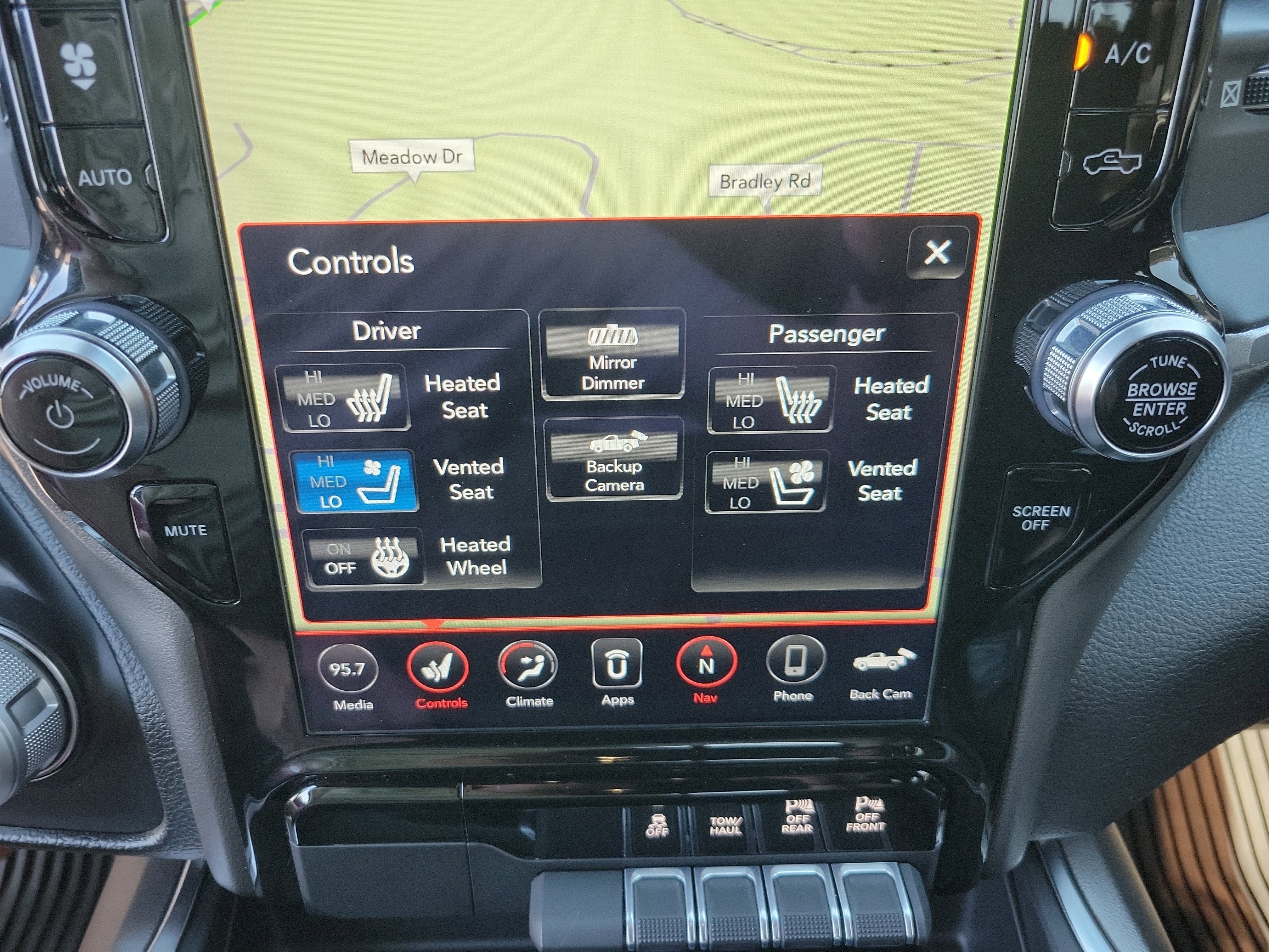 Used 2020 RAM 1500 Laramie w/ Sport Appearance Package image 16