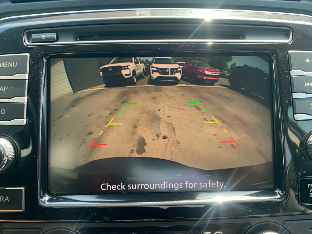 Used 2022 Nissan Maxima SV w/ Floor Mat Group FWD image 16