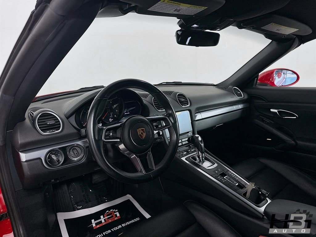 Used 2019 Porsche 718 Boxster image 10