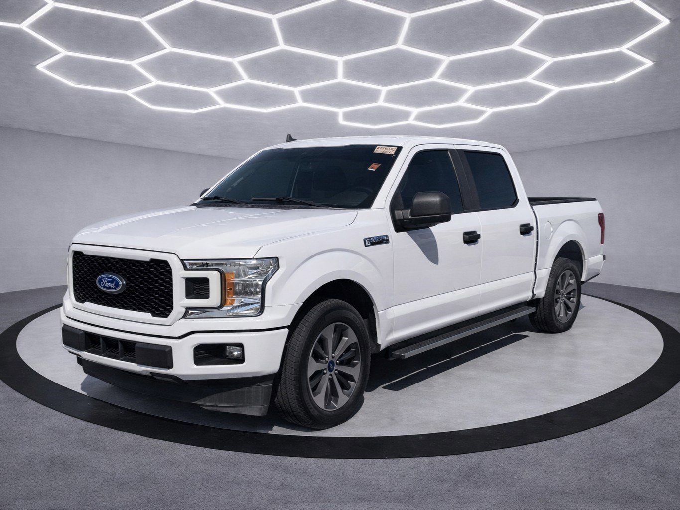 Used 2020 Ford F150 XL w/ Equipment Group 101A Mid image 2