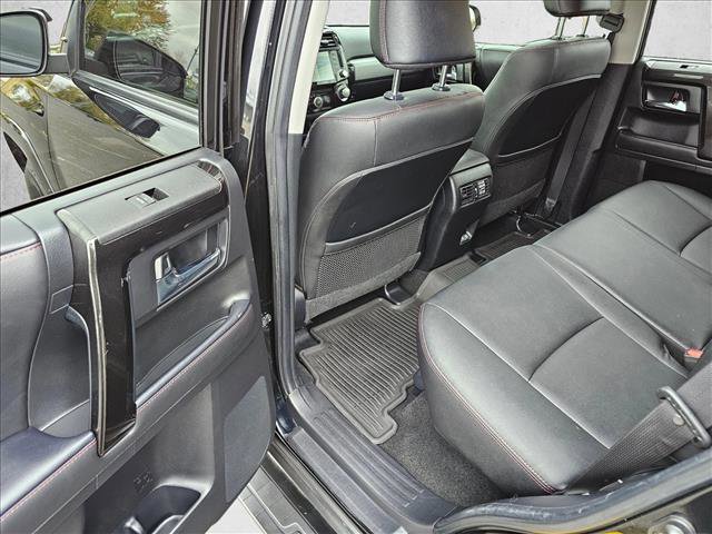 Used 2020 Toyota 4Runner Venture image 10