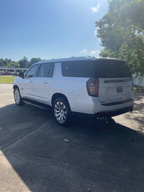Used 2021 Chevrolet Suburban Premier w/ Texas Edition RWD image 3