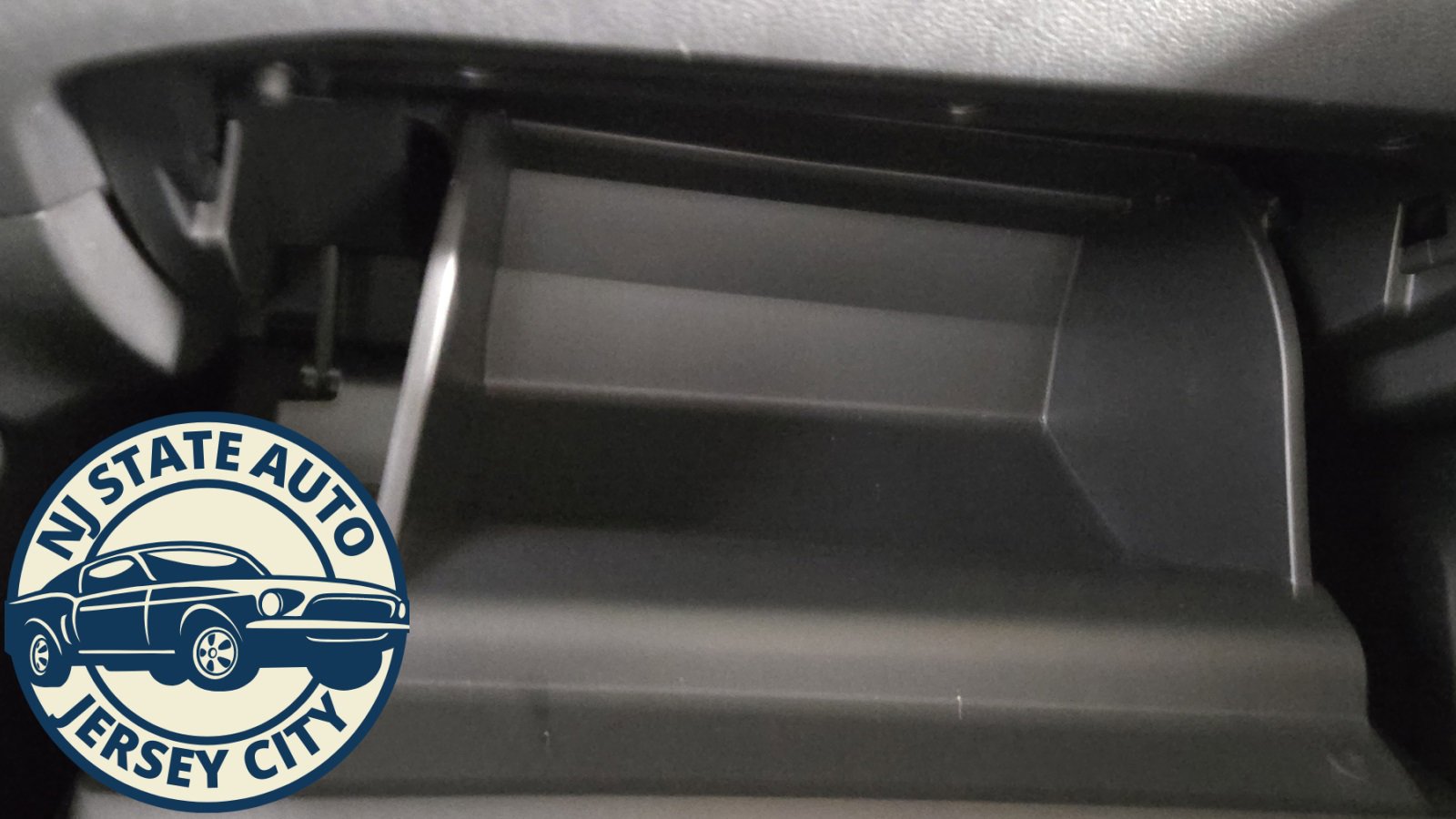 Used 2024 Nissan Altima 2.5 SV image 17