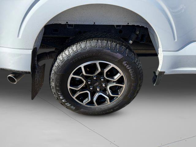 Used 2022 Ford F150 XLT w/ Equipment Group 302A High AWD/4WD image 28
