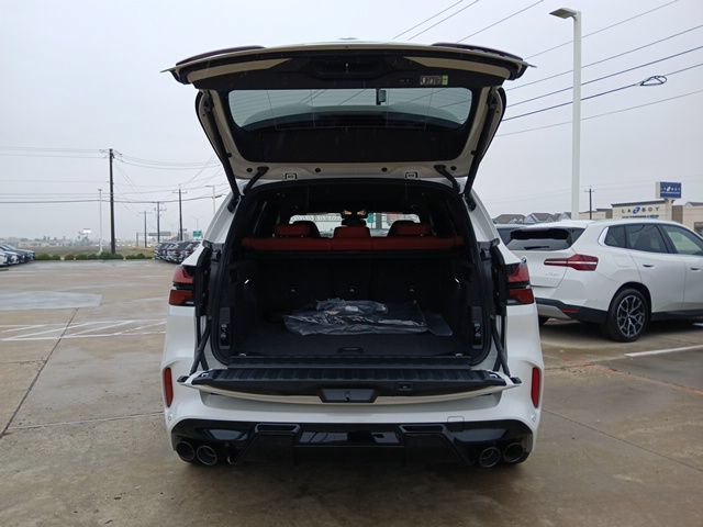 New 2026 BMW X5 M Competition w/ Executive Package AWD/4WD image 9