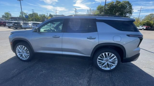 New 2026 Chevrolet Traverse LT w/ Driver Confidence Package AWD/4WD image 7