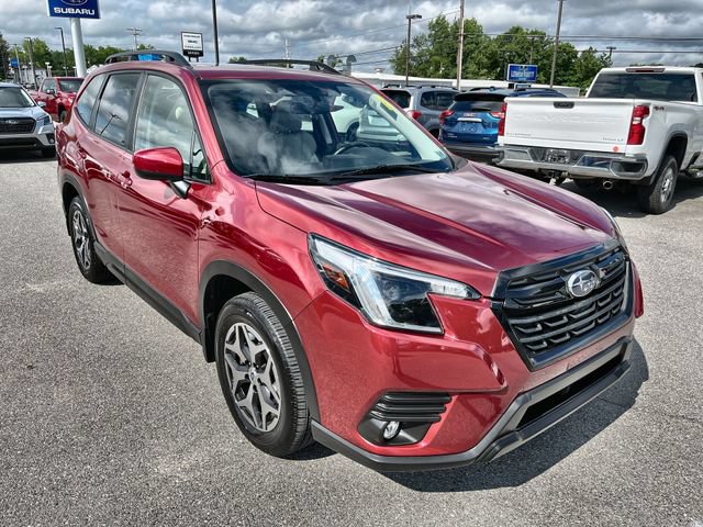 Used 2024 Subaru Forester Premium AWD/4WD image 11