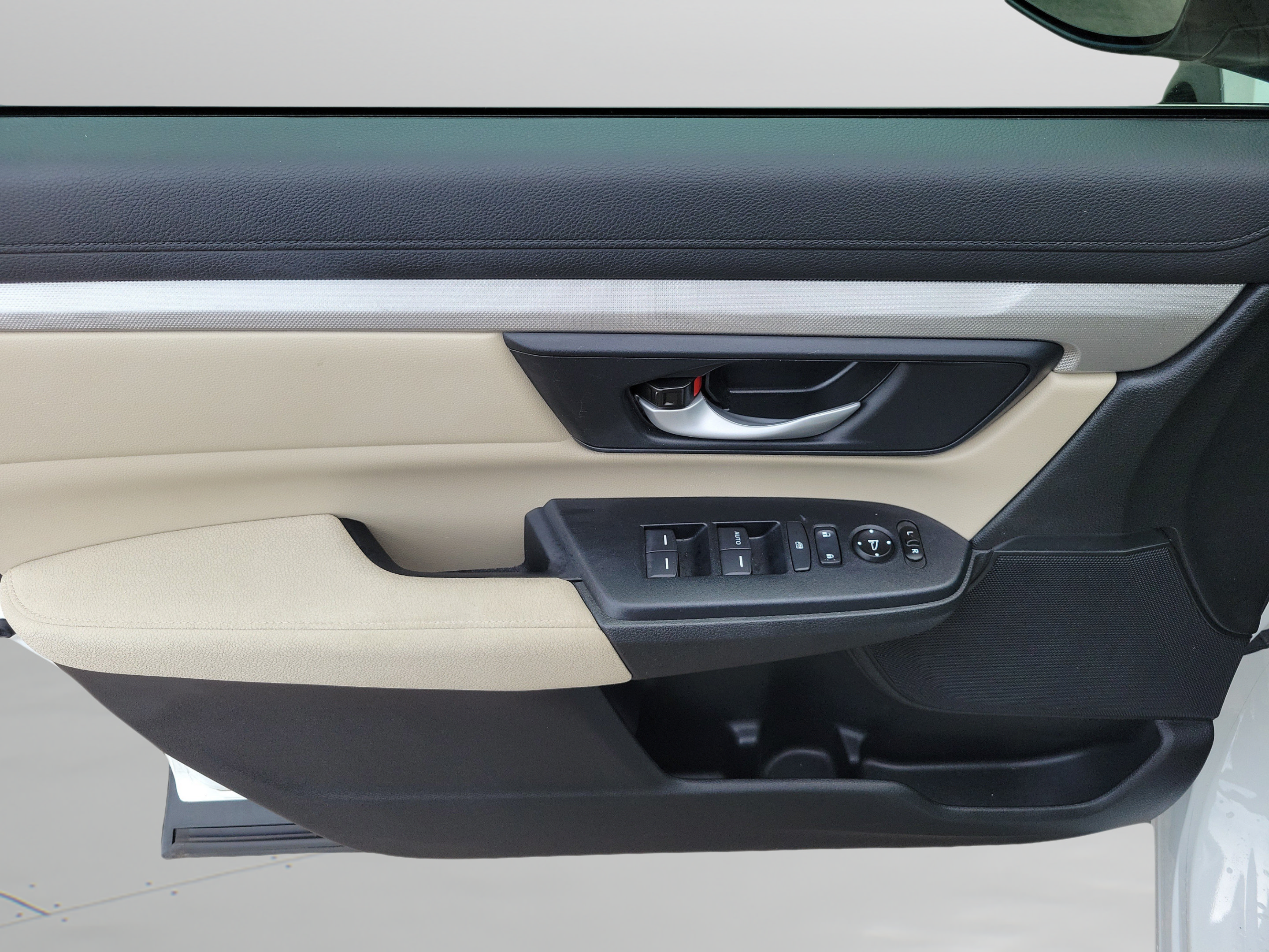 Certified 2019 Honda CR-V LX image 21