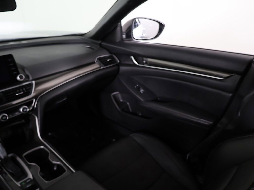 Used 2021 Honda Accord Sport image 32