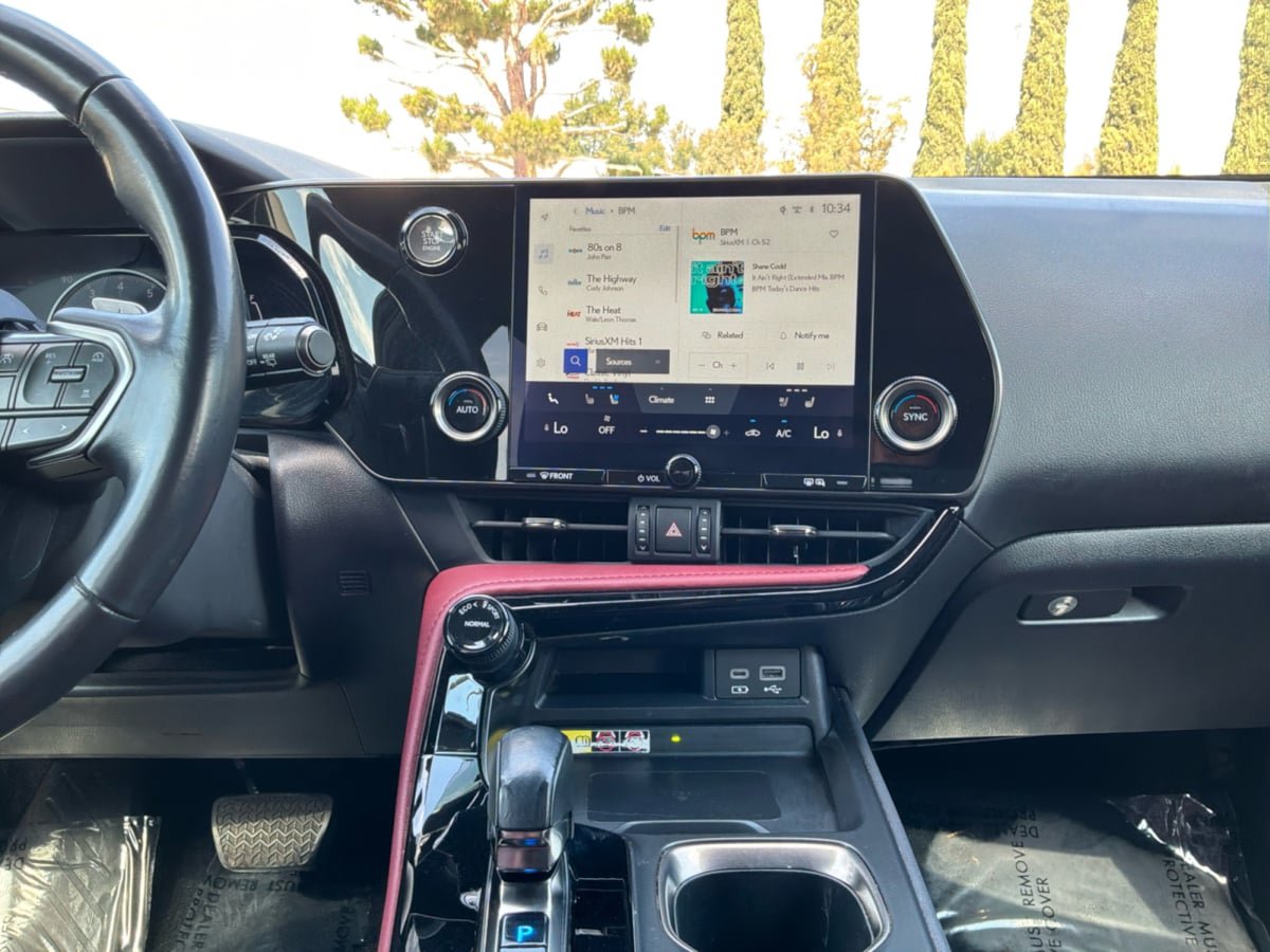 Used 2023 Lexus NX 250 FWD image 15