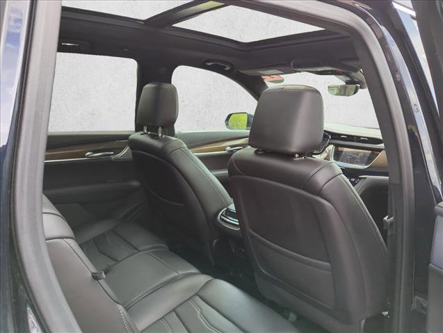 Used 2022 Cadillac XT6 Premium Luxury w/ Platinum Package image 22