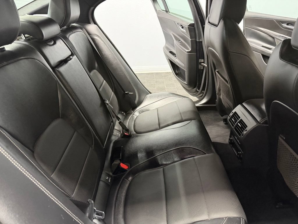 Used 2018 Jaguar XE S RWD image 45