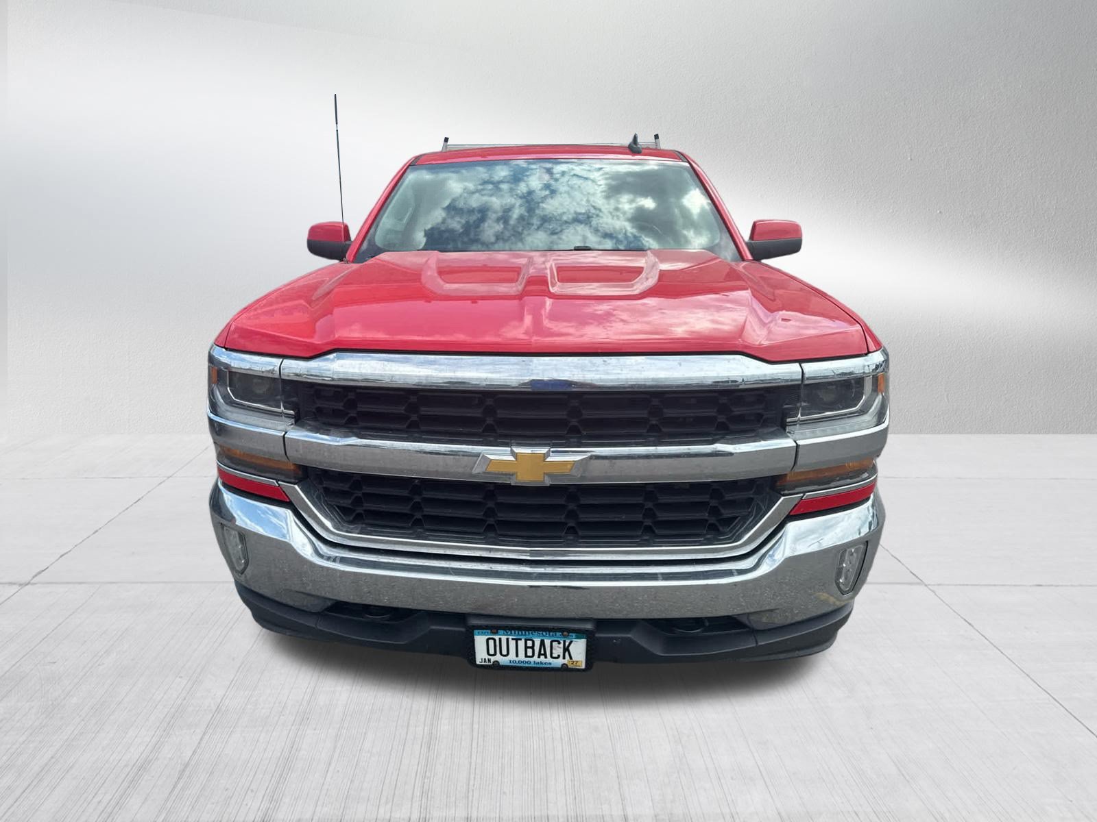 Used 2017 Chevrolet Silverado 1500 LT w/ All Star Edition AWD/4WD image 2