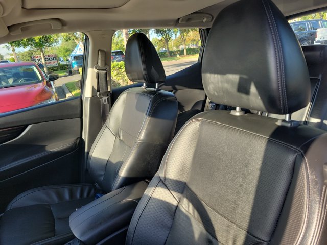 Used 2022 Nissan Rogue Sport SL w/ Premium Package FWD image 20
