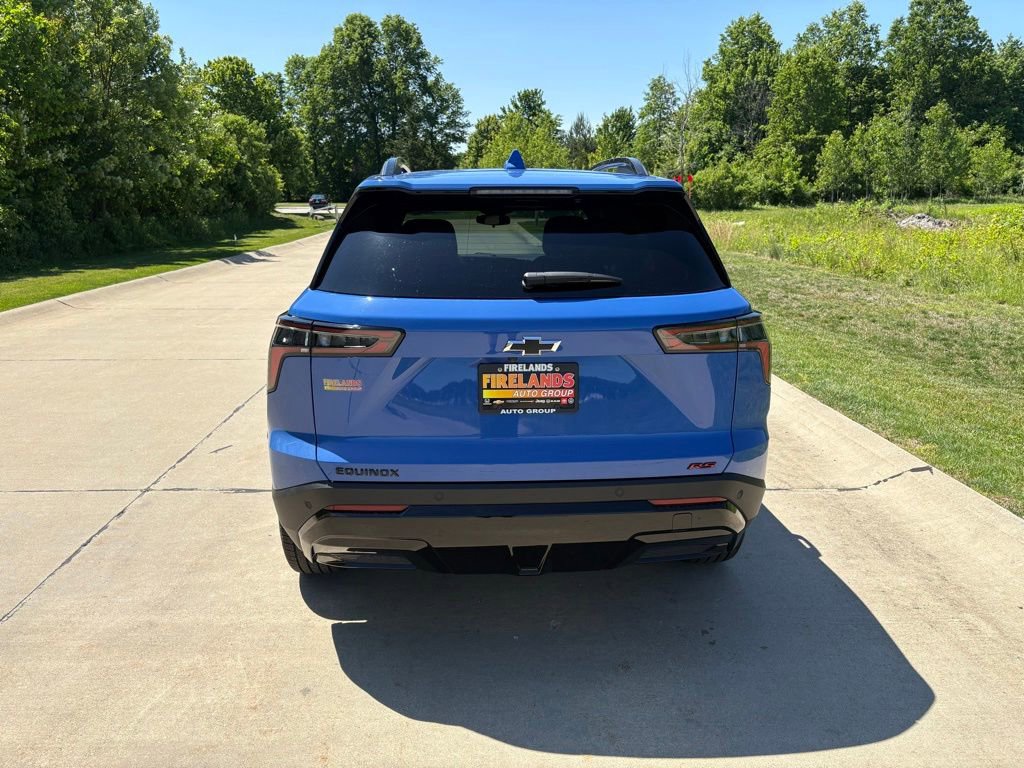 New 2026 Chevrolet Equinox RS w/ LPO, Floor Liner Package FWD image 8