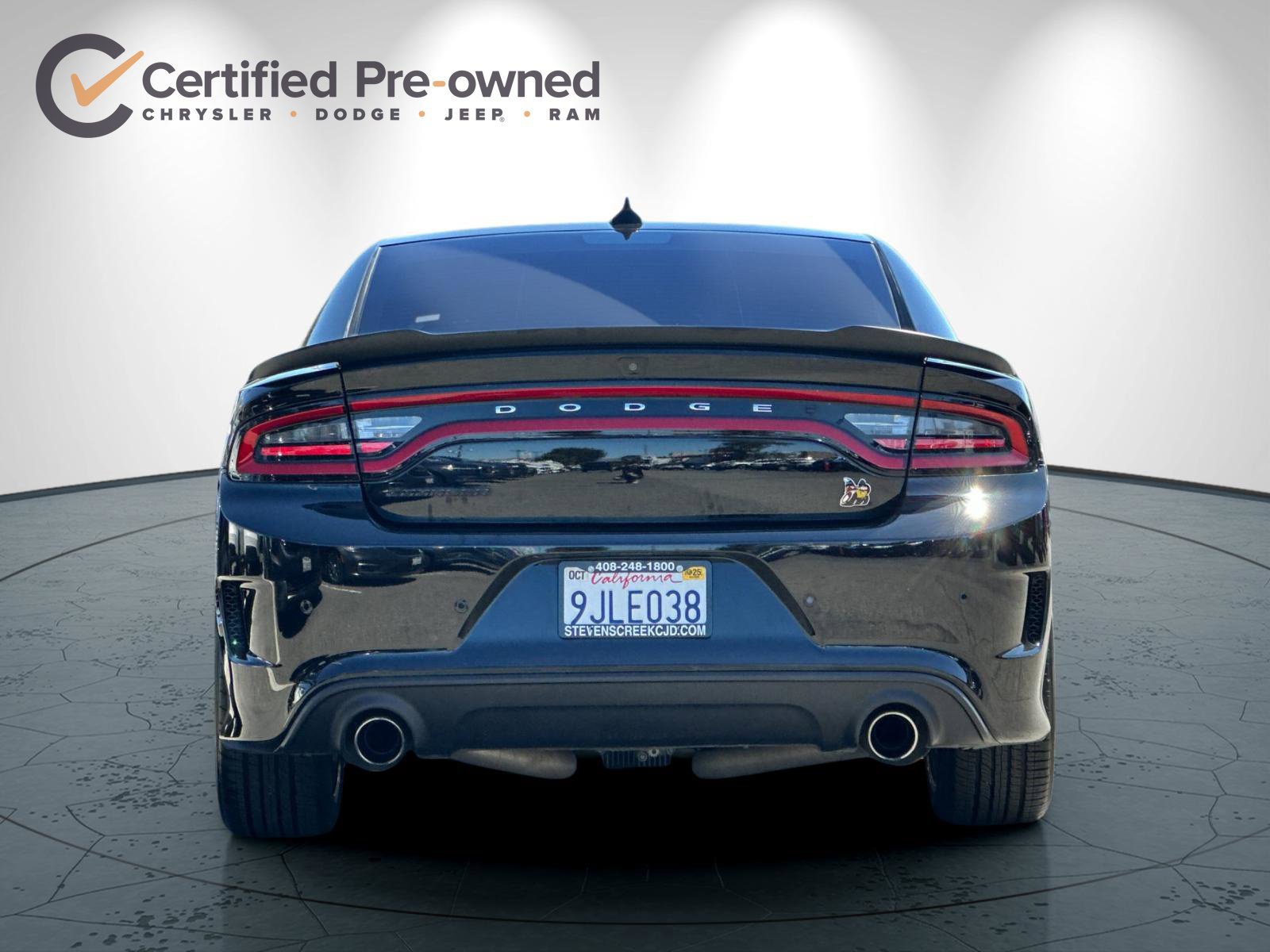 Certified 2023 Dodge Charger Scat Pack w/ Plus Group RWD image 5
