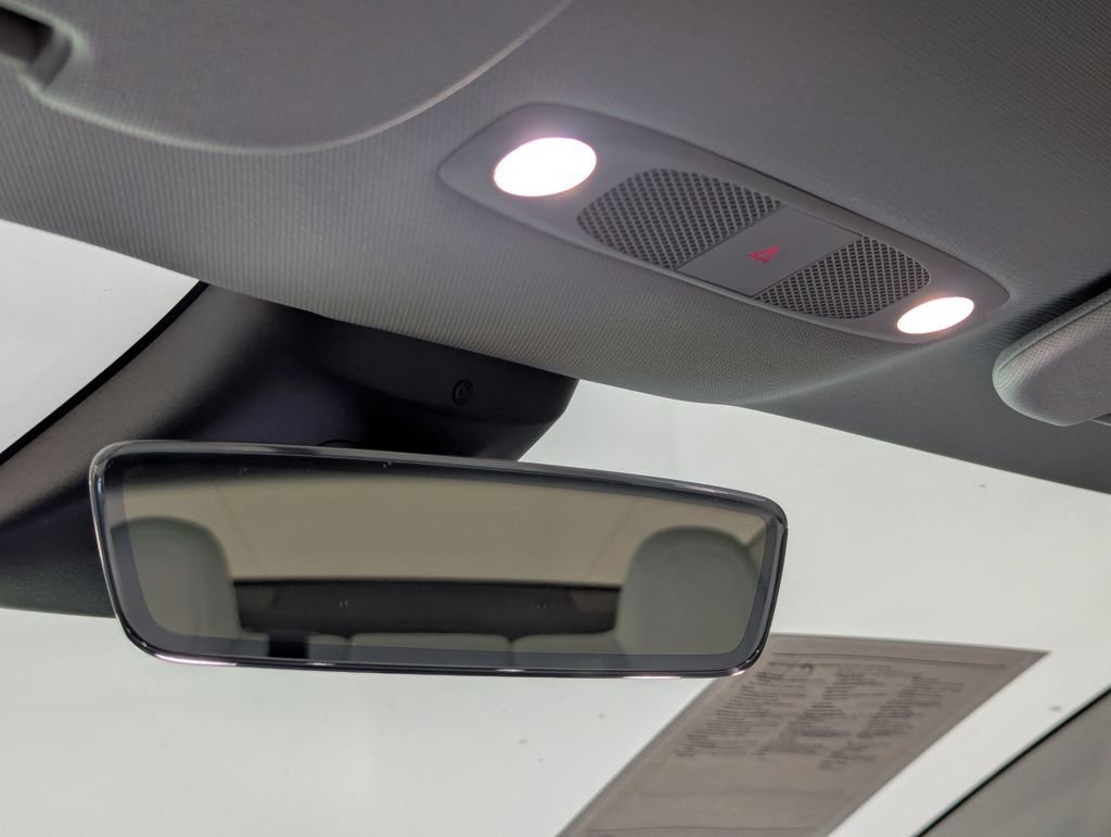 Used 2021 Tesla Model 3 Performance image 15