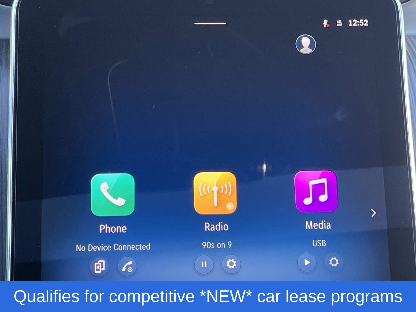 Certified 2025 Mercedes-Benz GLC 300 image 27