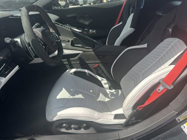 Used 2023 Chevrolet Corvette Stingray Premium Conv w/ Z51 Performance Package RWD image 10